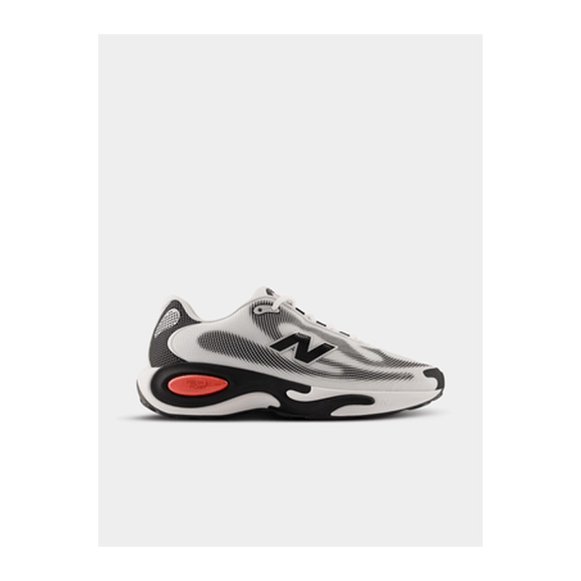 New Balance Mens AC Runner White/Black Running Shoes